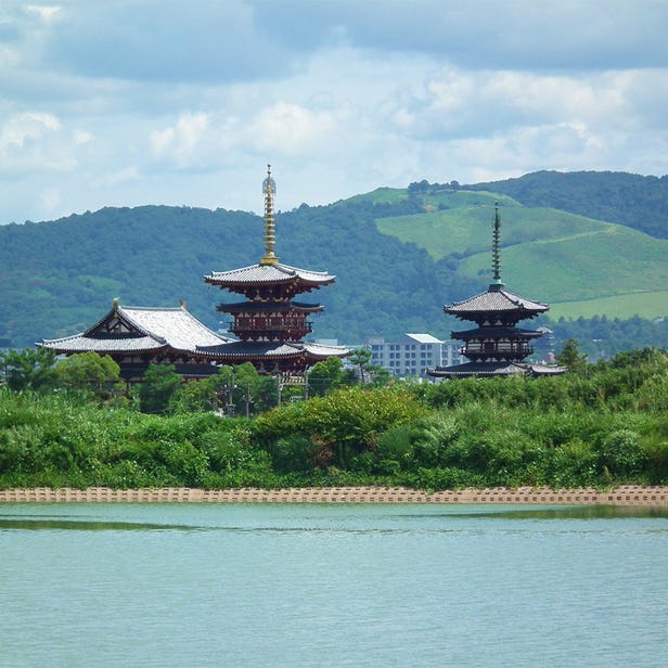 Yakushi-ji Temple